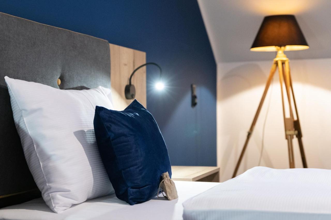 Ilkus Hotel & Restaurant Krze ภายนอก รูปภาพ